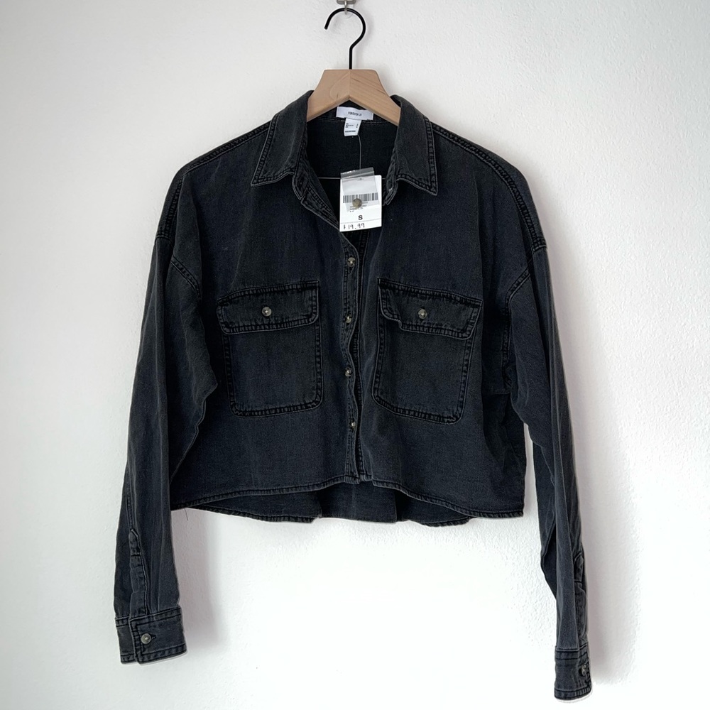♥️SOLD♥️ Forever 21 Denim Jacket